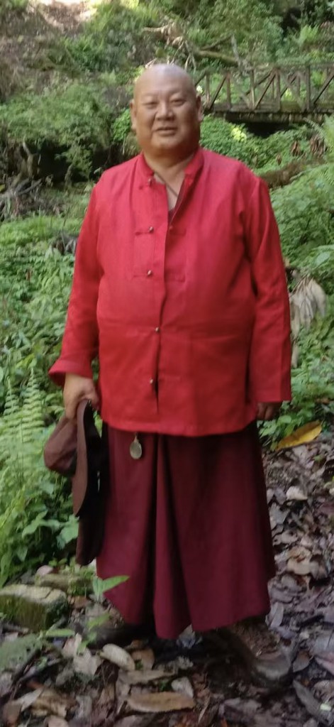 1B4A2070-B995-4805-9AFA-361A47904255_1_201_a